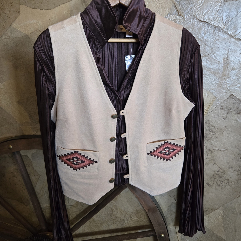 Shyanne Vest